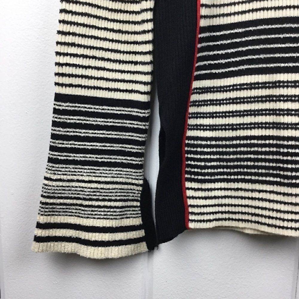 Moth (Anthro) Black Cream Stripe Bell Sleeve Top M - Picture 3 of 10